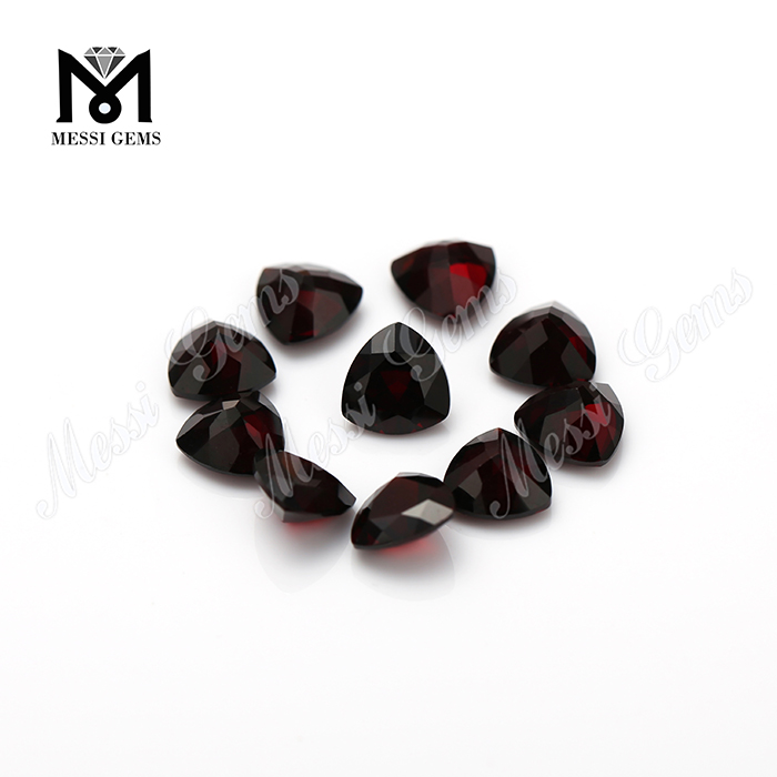 Chinese Dark Color Natural Garnet Gems Price