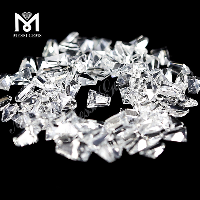 Pierre de topaze blanche naturelle trap&egrave;ze 3x2x1.5 prix de la pierre de topaze naturelle